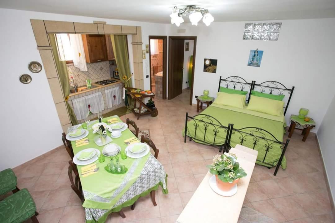B&B Villa Regina Santa Domenica  Exteriör bild